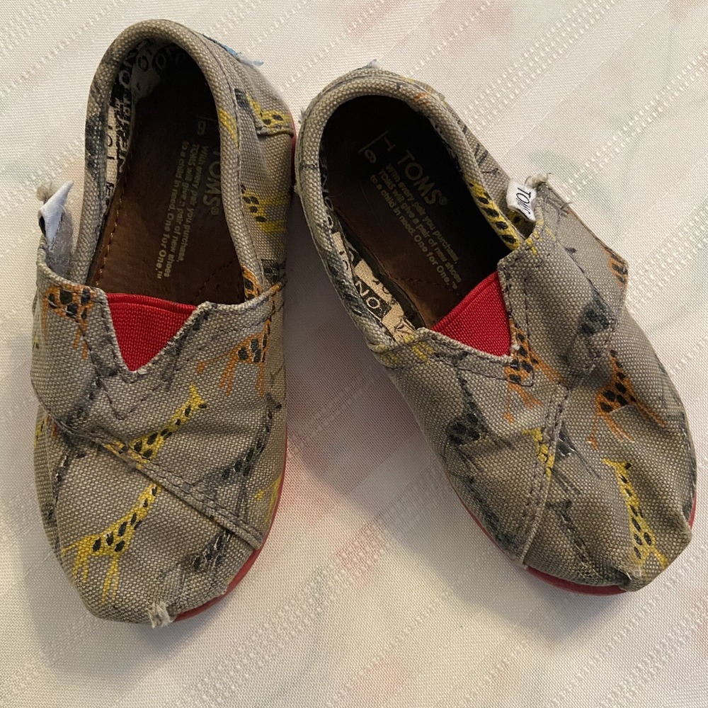 Toddler Giraffe Toms size‎ 6 Tan Multicolored Giraffes Tom's